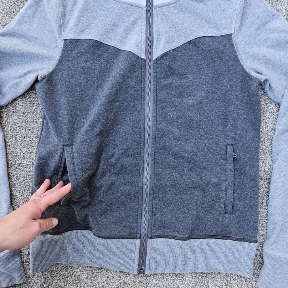 Lululemon Bliss Break Zip Hoodie Heathered Gray Color Block Sweatshirt Size 8
